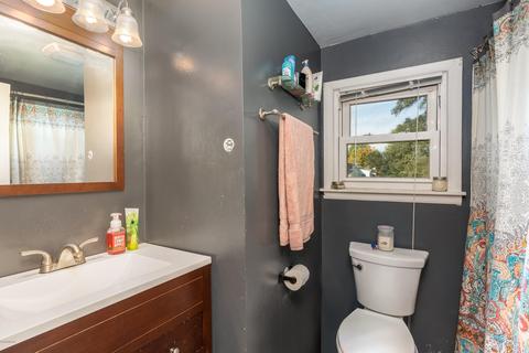 311 E Maple St, Wayland, MI 49348 photo 14