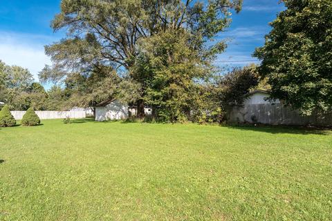 311 E Maple St, Wayland, MI 49348 photo 22