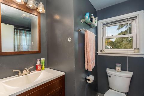311 E Maple St, Wayland, MI 49348 photo 13