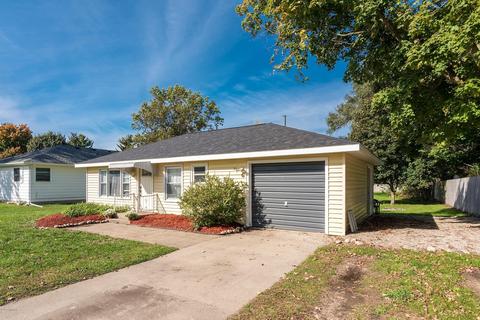311 E Maple St, Wayland, MI 49348 photo 3