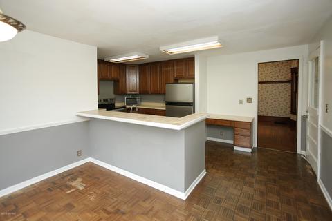 710 E Prospect St, Marshall, MI 49068 photo 8