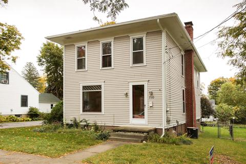710 E Prospect St, Marshall, MI 49068 photo 2