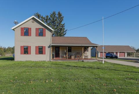 16061 Division Dr, Marshall, MI 49068 photo 1