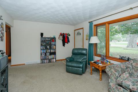 64550 W Northpark Dr, Constantine, MI 49042 photo 5