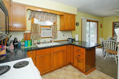 64550 W Northpark Dr, Constantine, MI 49042 photo 8