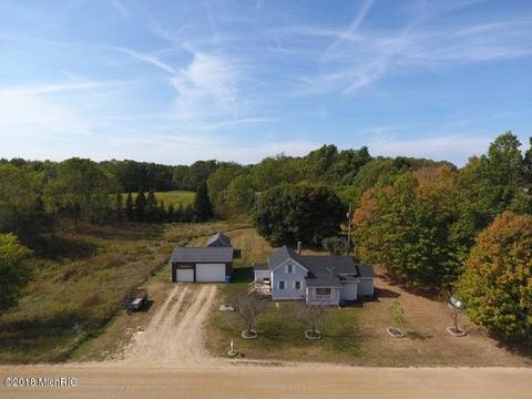 8288 S Gurd Rd, Dowling, MI 49050 photo 3