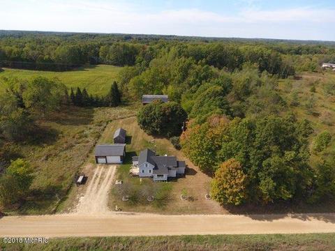 8288 S Gurd Rd, Dowling, MI 49050 photo 5