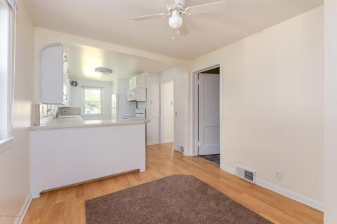 513 Keyes Dr, Parchment, MI 49004 photo 6