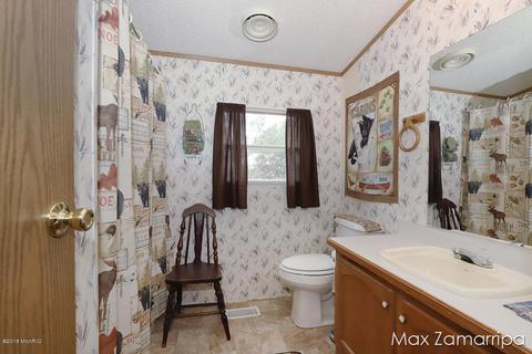 6202 E 29th St, White Cloud, MI 49349 photo 16