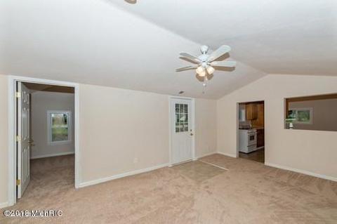 222 Irving St, Belding, MI 48809 photo 11
