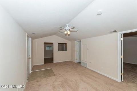 222 Irving St, Belding, MI 48809 photo 8