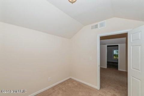222 Irving St, Belding, MI 48809 photo 14