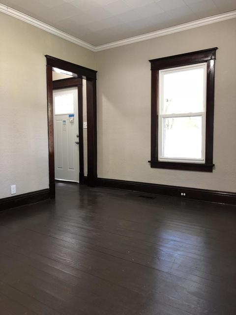 516 Tenth St, Three Rivers, MI 49093 photo 5