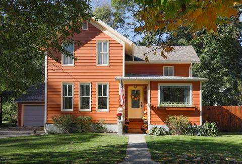 306 Exchange St, Marshall, MI 49068 photo 1