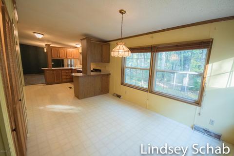 3844 E 96th St, Newaygo, MI 49337 photo 24