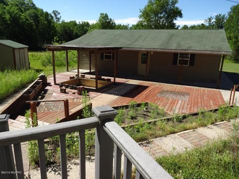 8532 N Warner, Bitely, MI 49309 photo 17