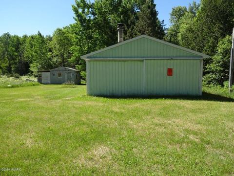 8532 N Warner, Bitely, MI 49309 photo 25