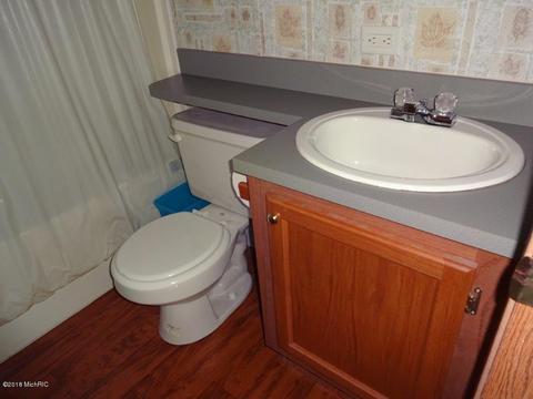 8532 N Warner, Bitely, MI 49309 photo 7