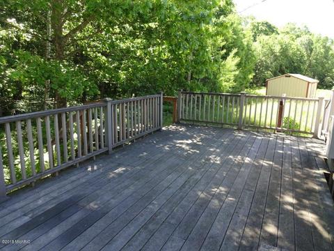 8532 N Warner, Bitely, MI 49309 photo 15