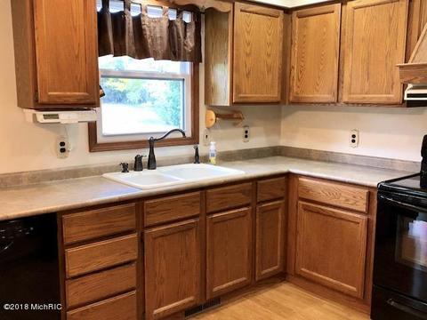 4307 17th St, Dorr, MI 49323 photo 16