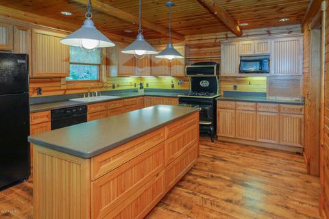 67920 Black Run Way, Constantine, MI 49042 photo 9