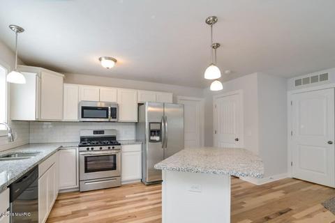 4643 Eagle Dr, Caledonia, MI 49316 photo 8