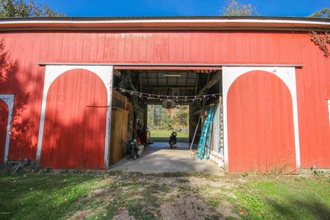 18446 Moorepark Rd, Three Rivers, MI 49093 photo 10