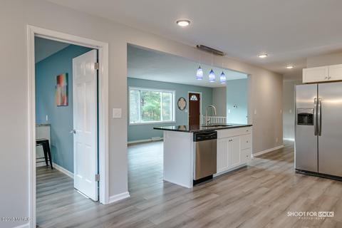 8665 Bennett St SE, Ada, MI 49301 photo 13
