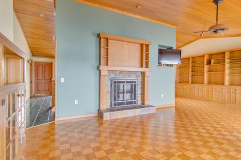 10985 Long Point Dr, Plainwell, MI 49080 photo 4