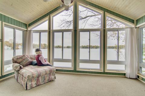 10985 Long Point Dr, Plainwell, MI 49080 photo 13