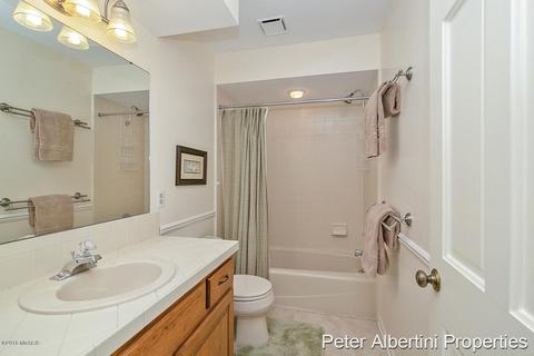 7705 Kirkwall Dr SE, Ada, MI 49301 photo 23