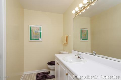 7705 Kirkwall Dr SE, Ada, MI 49301 photo 25