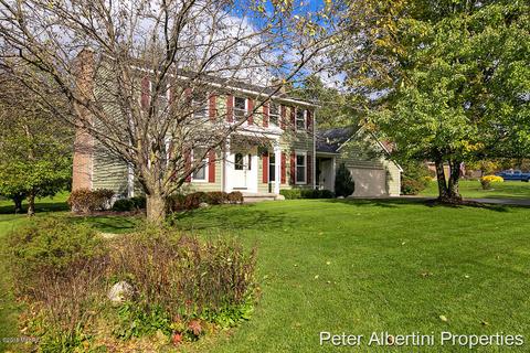 7705 Kirkwall Dr SE, Ada, MI 49301 photo 3