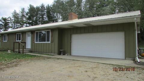 3981 Rus-dic Dr, Reading, MI 49274 photo 4