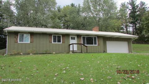3981 Rus-dic Dr, Reading, MI 49274 photo 2