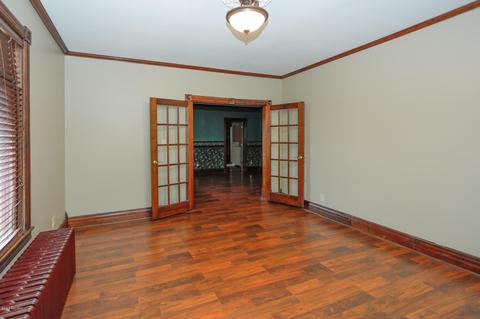 321 E Hughes St, Marshall, MI 49068 photo 5