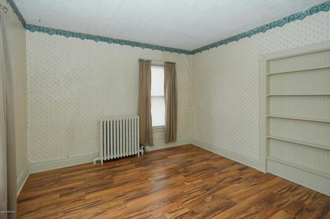 321 E Hughes St, Marshall, MI 49068 photo 13