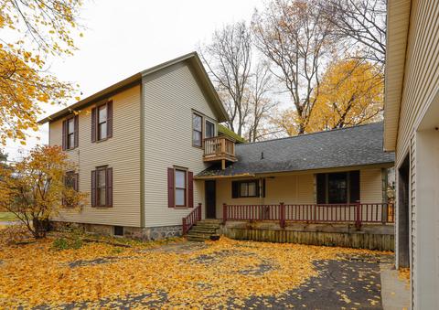 321 E Hughes St, Marshall, MI 49068 photo 32