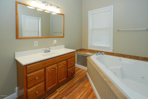 321 E Hughes St, Marshall, MI 49068 photo 14