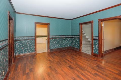 321 E Hughes St, Marshall, MI 49068 photo 7