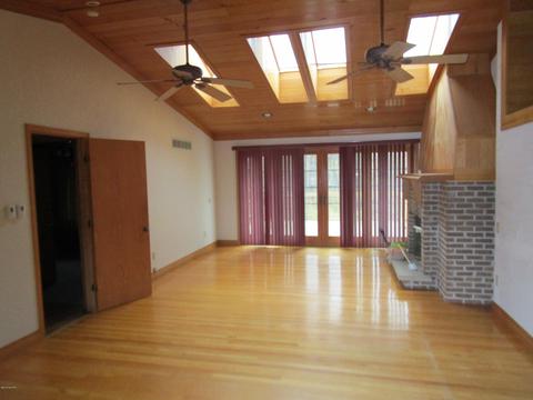 1085 Wolf Rd, Reading, MI 49274 photo 7