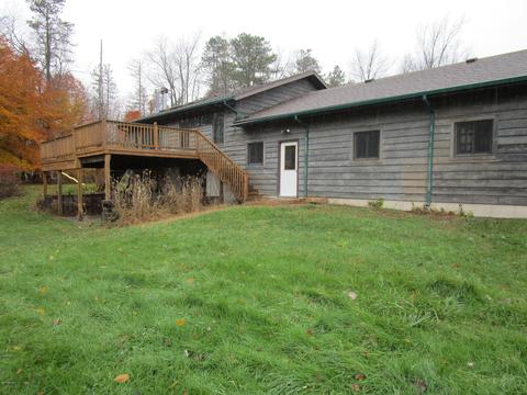 1085 Wolf Rd, Reading, MI 49274 photo 2