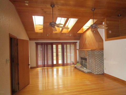 1085 Wolf Rd, Reading, MI 49274 photo 6