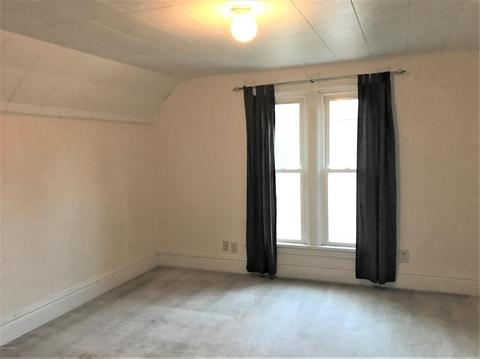 609 S Main St, Plainwell, MI 49080 photo 22