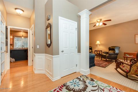 370 Oakwright Ct NE, Ada, MI 49301 photo 7