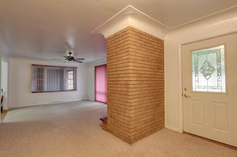 401 W Maple St, Bancroft, MI 48414 photo 2