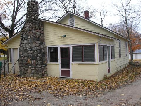 1414 Eighth St, Three Rivers, MI 49093 photo 3