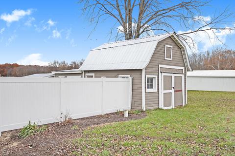851 W Baseline Rd, Plainwell, MI 49080 photo 5