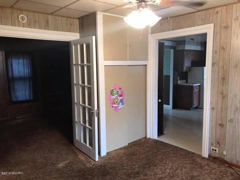 113 E Sprague St, Homer, MI 49245 photo 15
