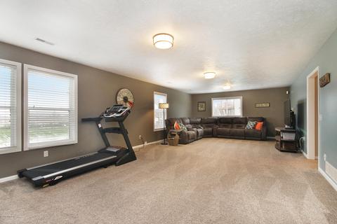 4332 Pheasant Run Dr, Dorr, MI 49323 photo 25